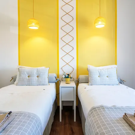 Casas Da Formosa - Downtown Alegria Bed & Breakfast 3*