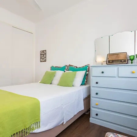 ベッド・アンド・ブレックファスト Casas Da Formosa - Downtown Alegria タヴィラ