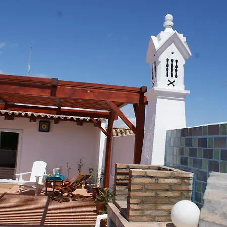 ベッド・アンド・ブレックファスト Casas Da Formosa - Downtown Alegria タヴィラ